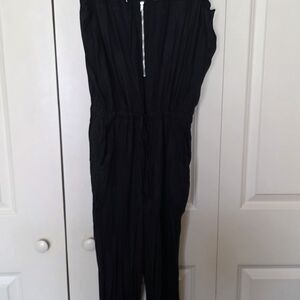 Guess Black Zippered Jumpsuit